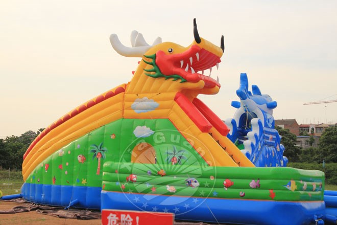 福绵充气大滑梯